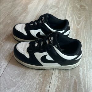 Nike PANDA dunks toddler size 10